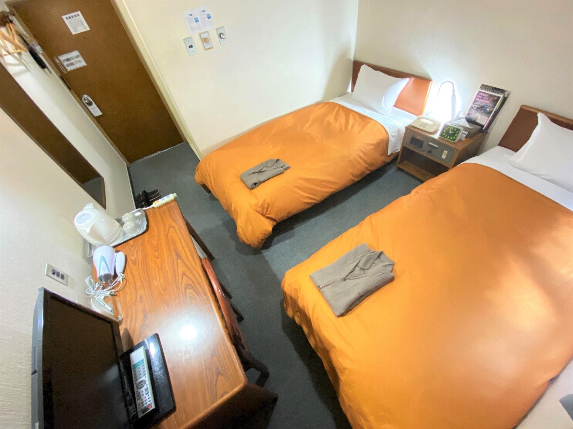 Hotel 1-2-3 Kokura Кіта-Кюшю Екстер'єр фото